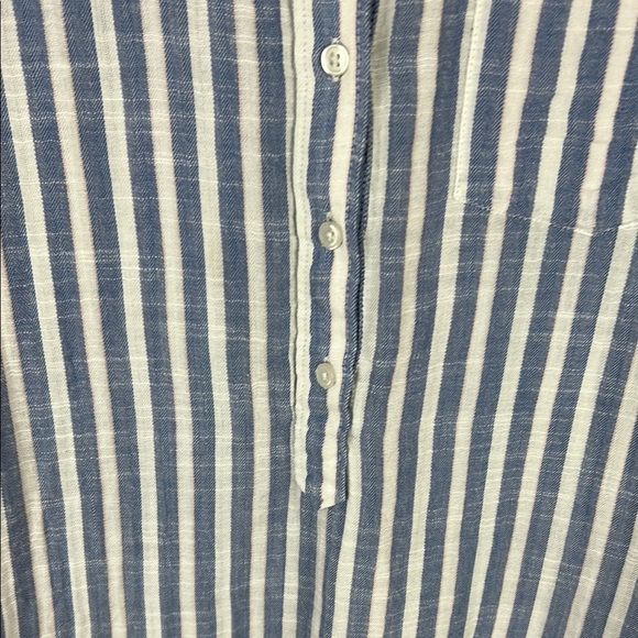 Lucky Brand Flawed Modal Blend Blue and White Half Button Up Blouse Size M - Picture 6 of 12